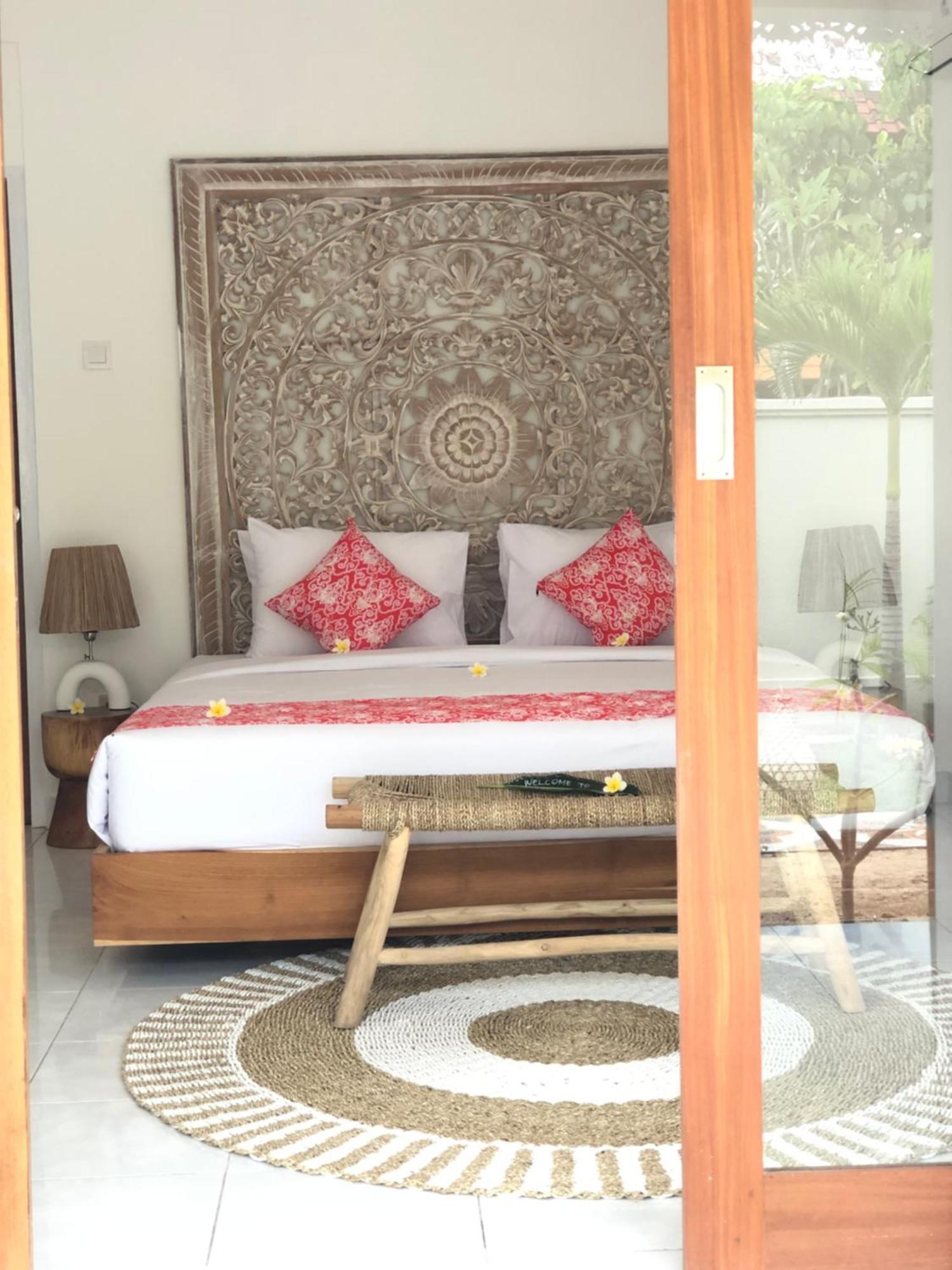 Hotel United Colors Of Lembongan Extérieur photo