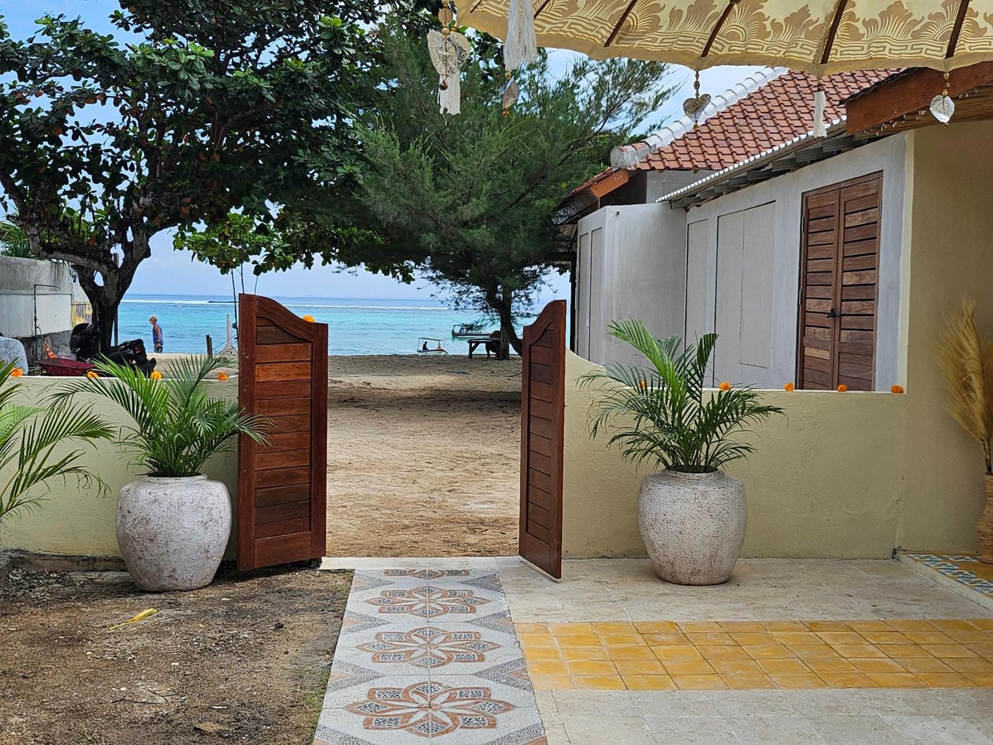 Hotel United Colors Of Lembongan Extérieur photo