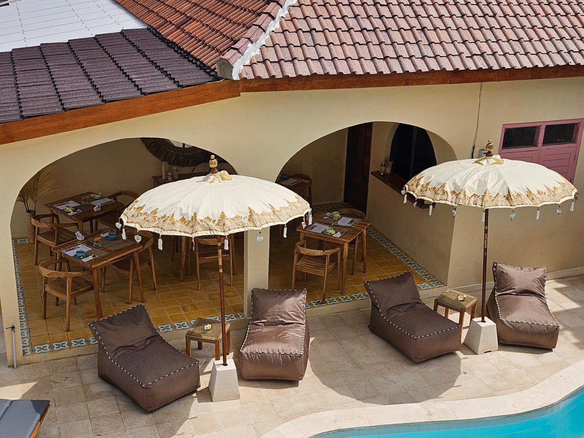 Hotel United Colors Of Lembongan Extérieur photo