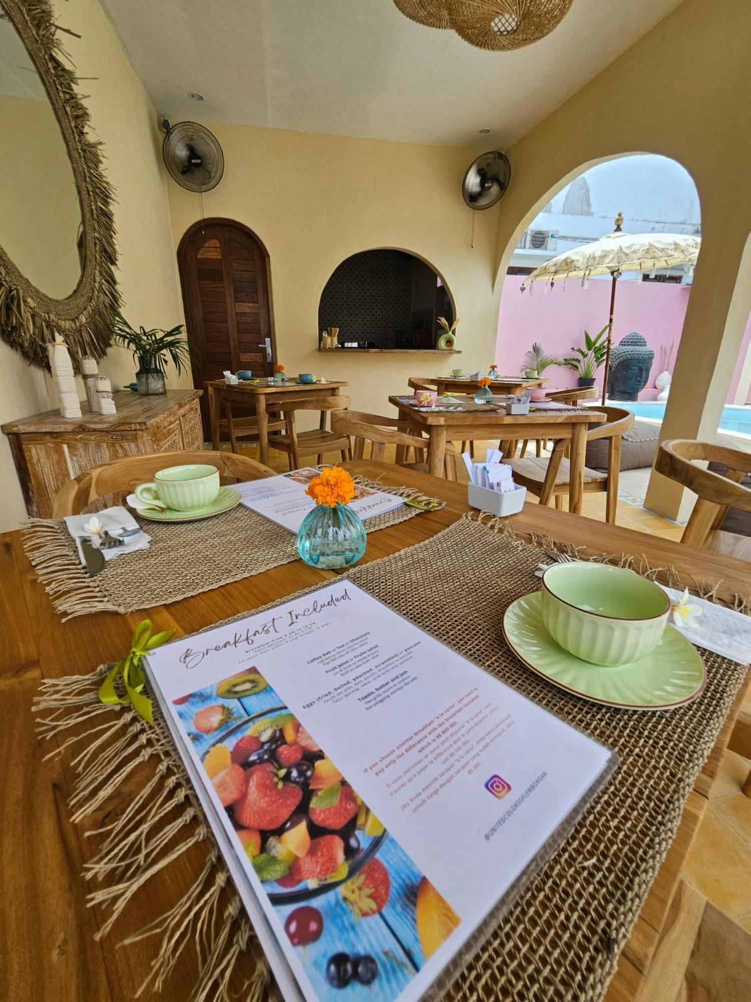 Hotel United Colors Of Lembongan Extérieur photo
