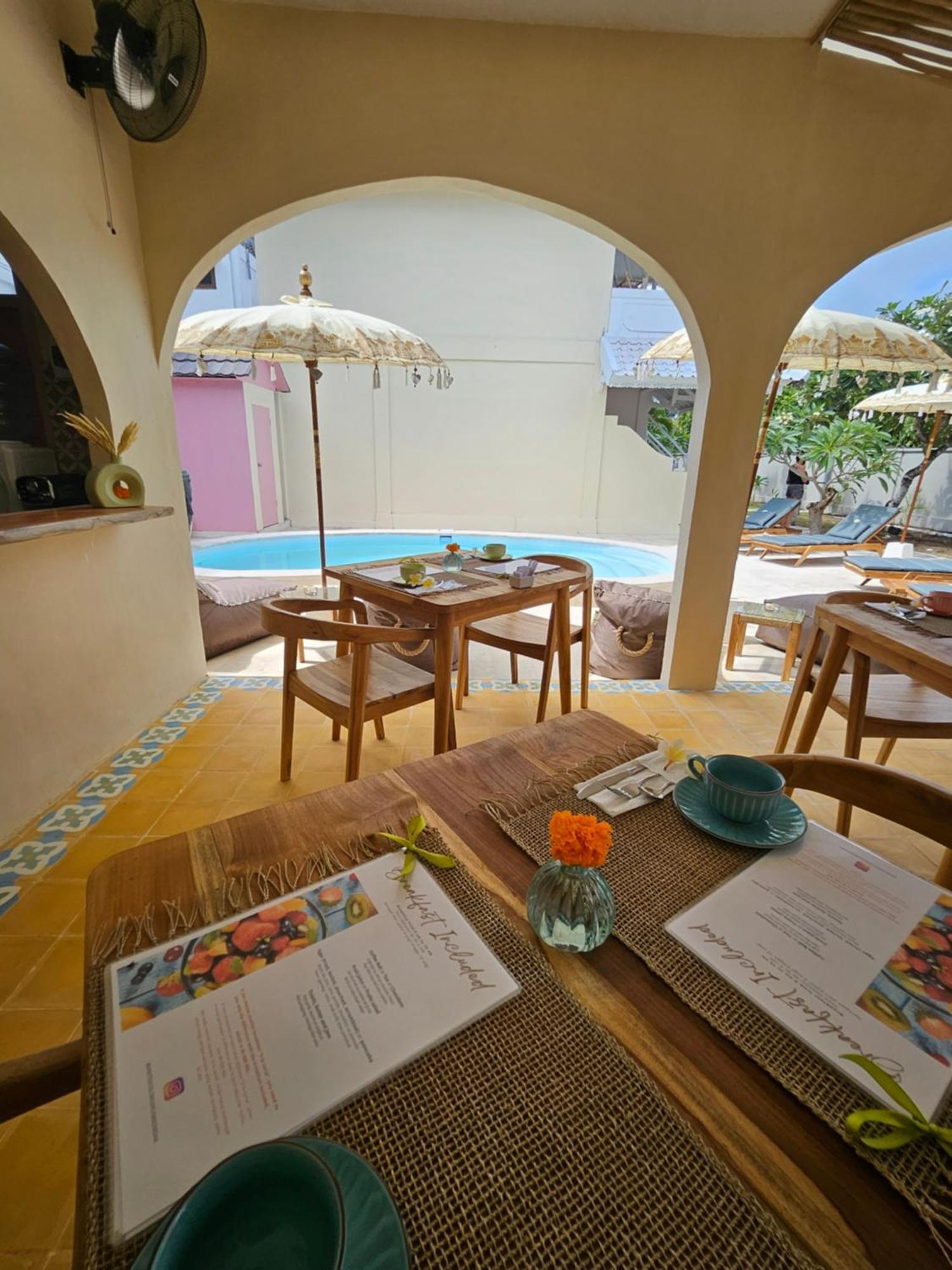 Hotel United Colors Of Lembongan Extérieur photo